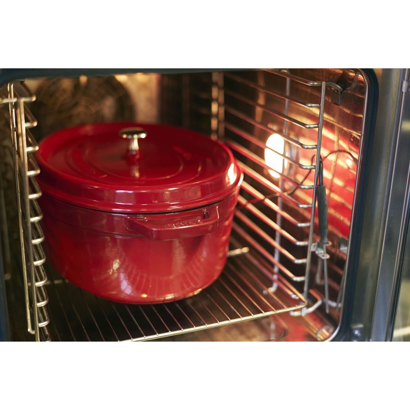 Staub Cocotte 33 Cm, Ovalado, Cereza, Hierro Fundido 7 Staub Cocotte 33 Cm, Ovalado, Cereza, Hierro Fundido - Imagen 5