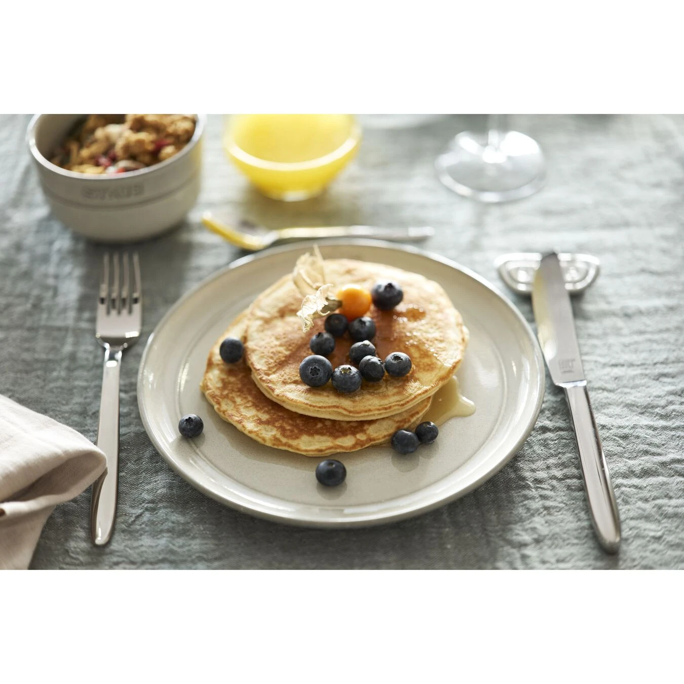 Staub Plato Plano 20 Cm, Cerámica, Blanco Trufa 6 Staub Plato Plano 20 Cm, Cerámica, Blanco Trufa - Imagen 4