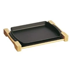 Staub Fuente De Servir 33 Cm X 22 Cm, Hierro Fundido, Negro