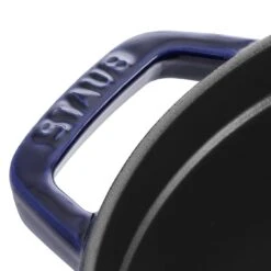 Staub Cocotte 28 Cm, Redondo, Azul Oscuro, Hierro Fundido 10 Staub Cocotte 28 Cm, Redondo, Azul Oscuro, Hierro Fundido -Staub Verkoop 40510 283 0 6 2