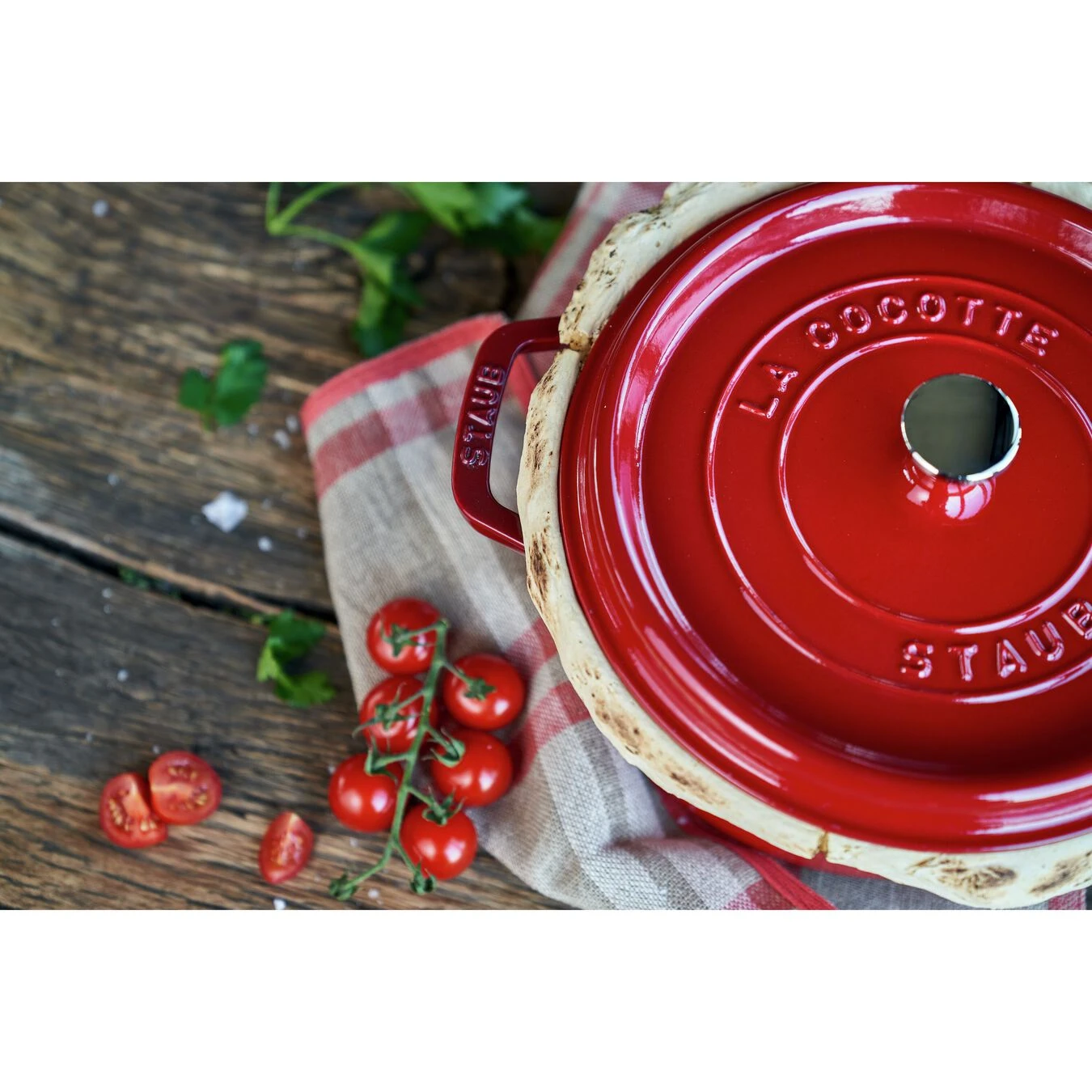 Staub Cocotte 24 Cm, Redondo, Cereza, Hierro Fundido 7 Staub Cocotte 24 Cm, Redondo, Cereza, Hierro Fundido - Imagen 5
