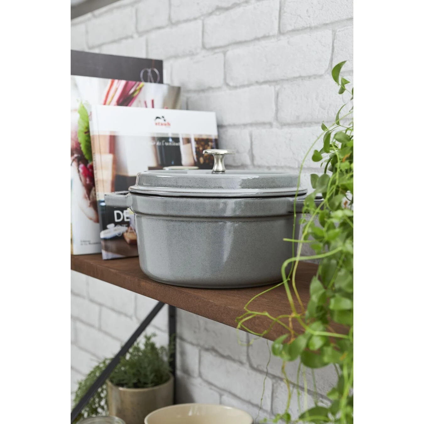 Staub Cocotte 16 Cm, Redondo, Gris Grafito, Hierro Fundido 7 Staub Cocotte 16 Cm, Redondo, Gris Grafito, Hierro Fundido - Imagen 5