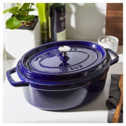 Staub Cocotte 29 Cm, Ovalado, Azul Oscuro, Hierro Fundido 13 Staub Cocotte 29 Cm, Ovalado, Azul Oscuro, Hierro Fundido -Staub Verkoop 750032554