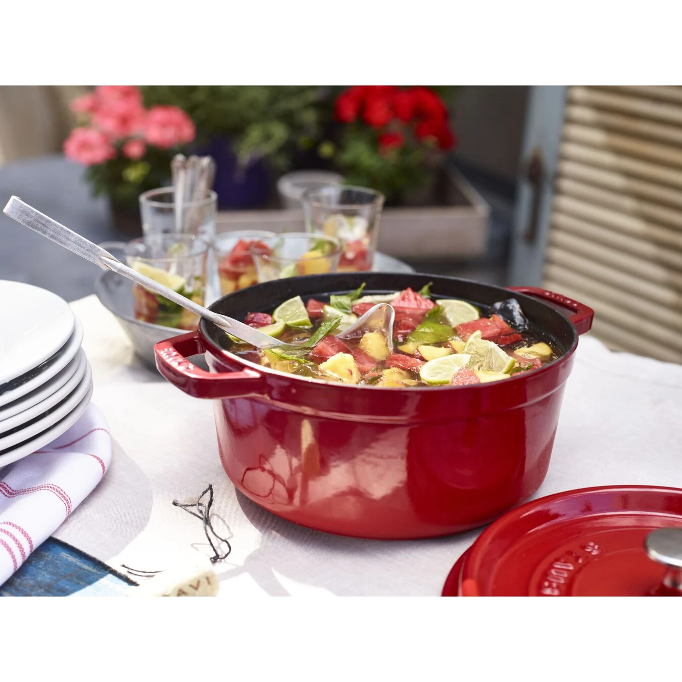 Staub Cocotte 24 Cm, Redondo, Cereza, Hierro Fundido 8 Staub Cocotte 24 Cm, Redondo, Cereza, Hierro Fundido - Imagen 6