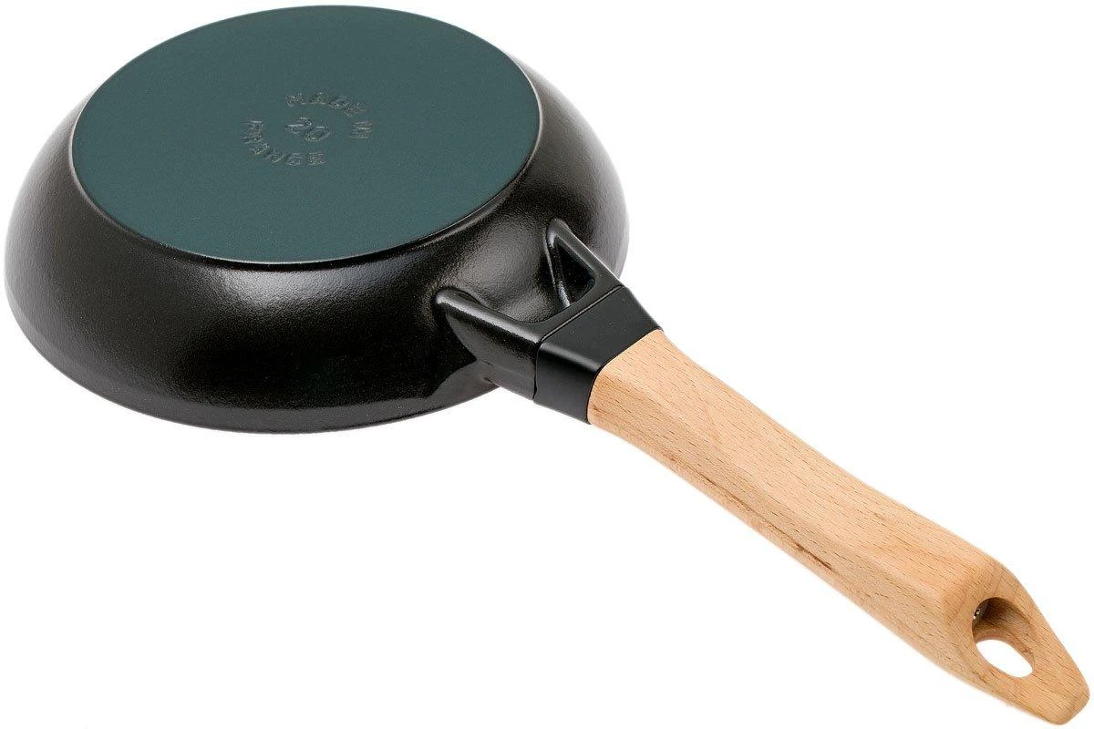 Staub Sartén Para Cocinar Con Mango De Madera 20cm, Negro 4 Staub Sartén Para Cocinar Con Mango De Madera 20cm, Negro - Imagen 2